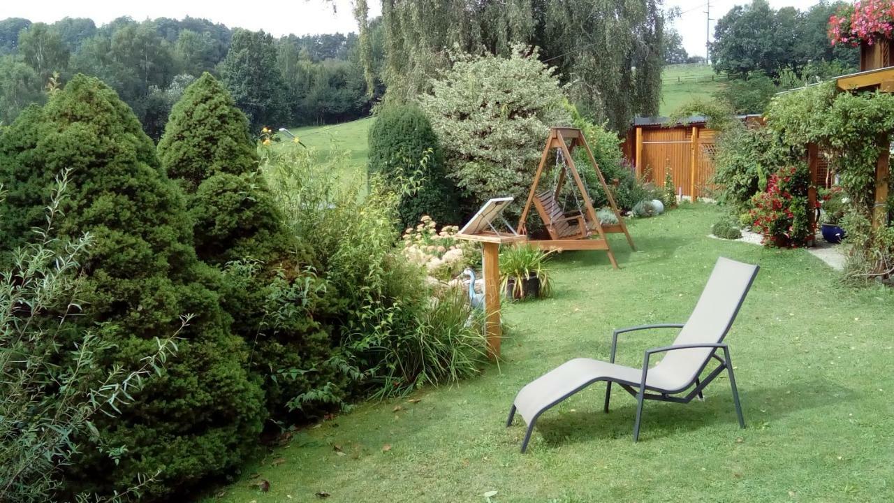 Apartment Mit Gartenblick Eckersdorf Ngoại thất bức ảnh