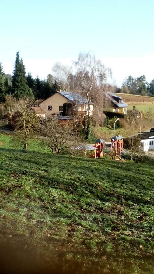 Apartment Mit Gartenblick Eckersdorf Ngoại thất bức ảnh